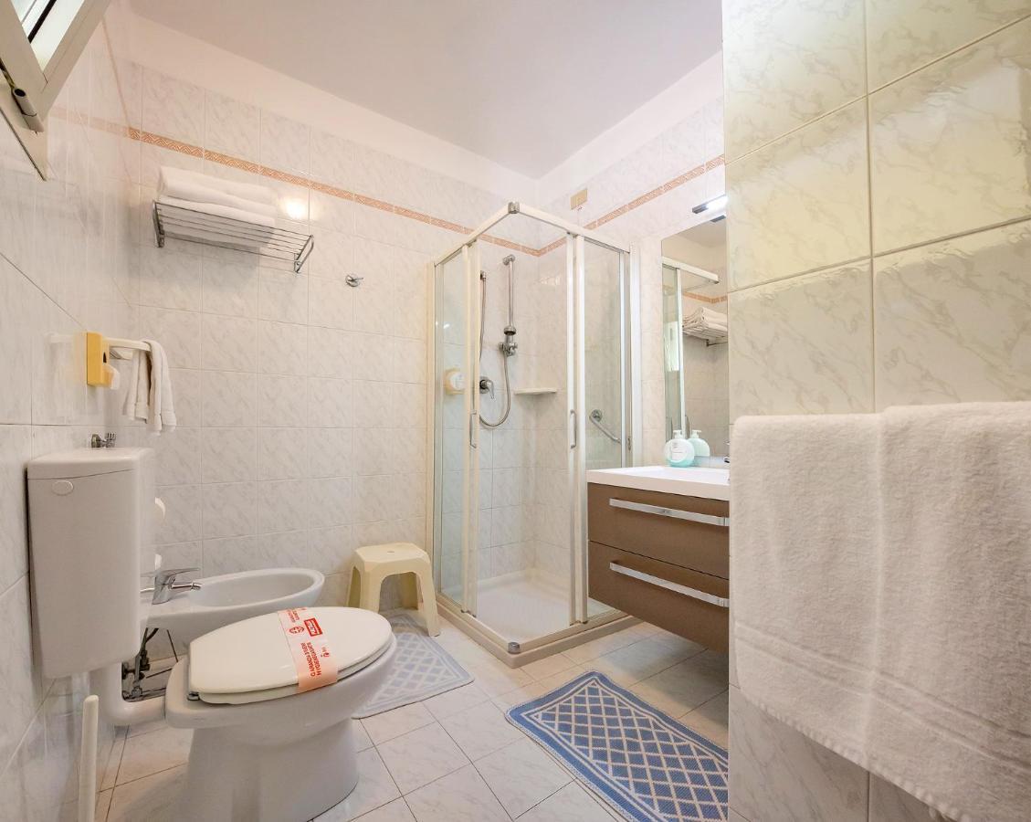 Hotel Marzia Holiday Queen Caorle Exterior foto
