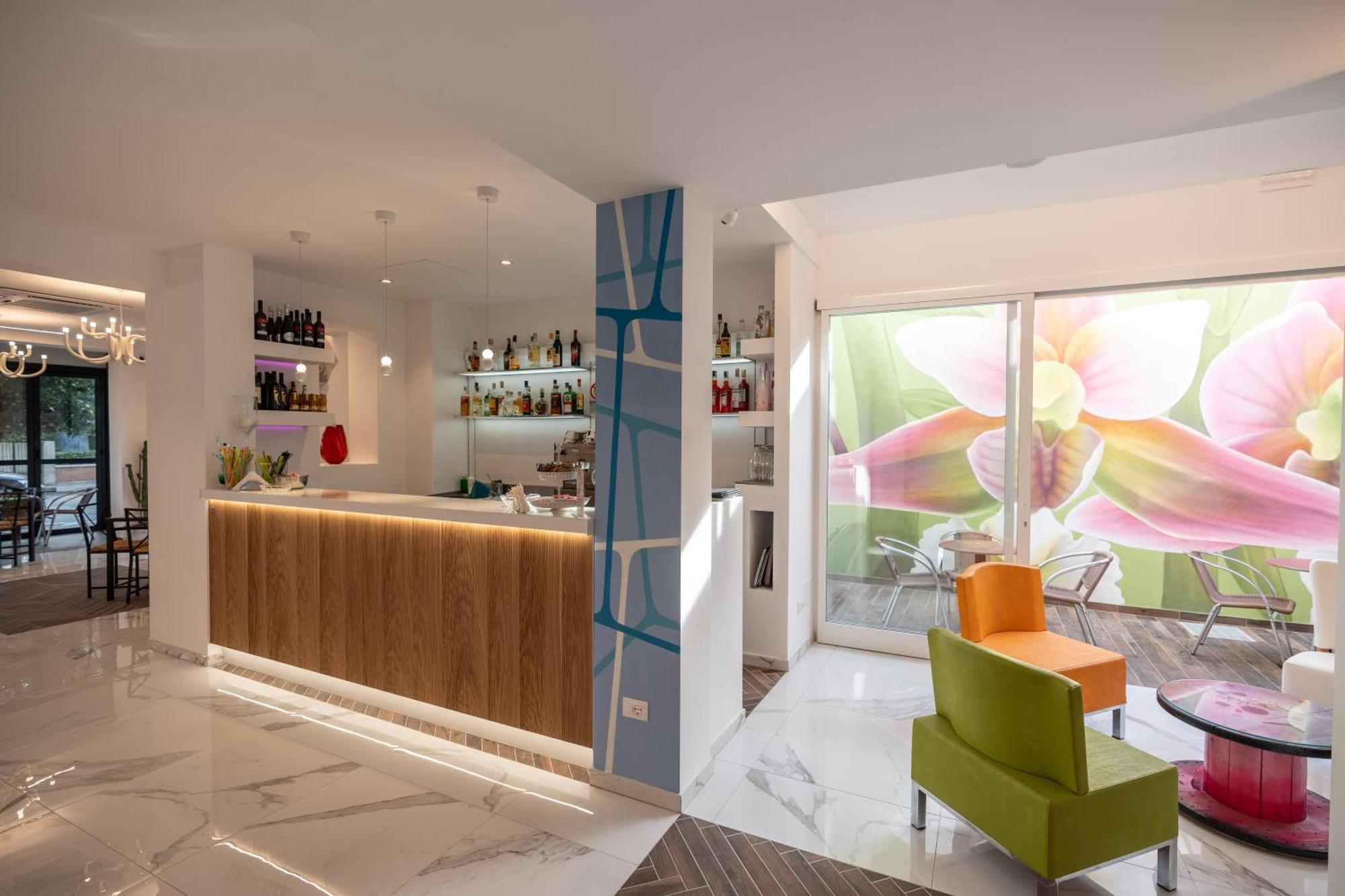 Hotel Marzia Holiday Queen Caorle Exterior foto